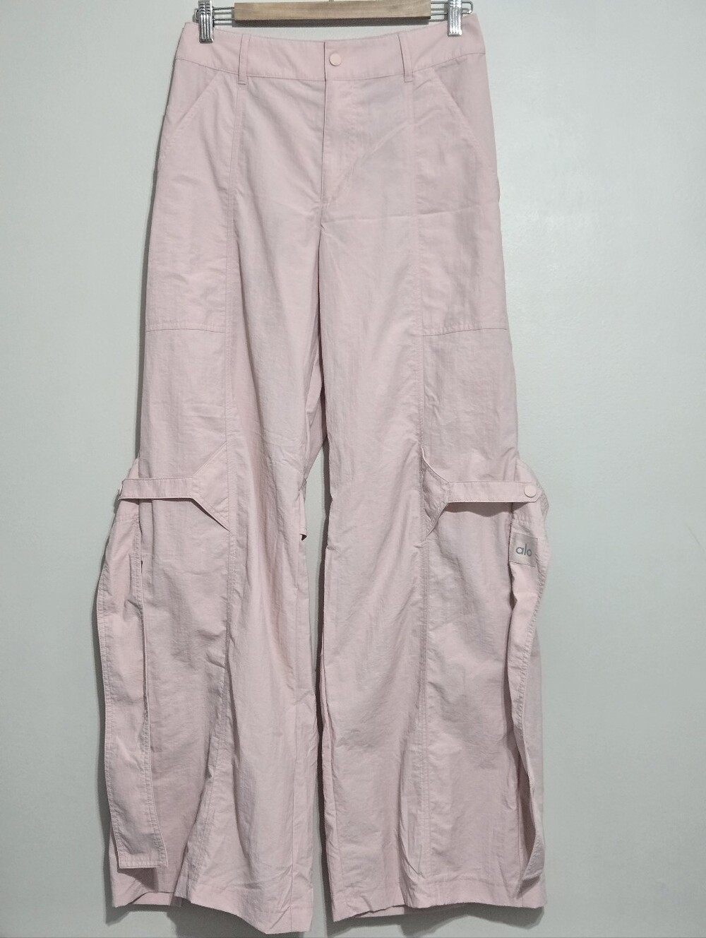 Alo Yoga High-Waist Voyager Trouser Pink Wide Leg M - Picture 3 of 11